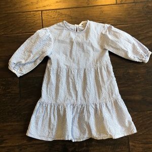 Girl’s seersucker dress, perfect for spring and summer!